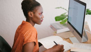 Speak Like a Leader: 7 Essential Communication Skills Every Entrepreneur Needs!